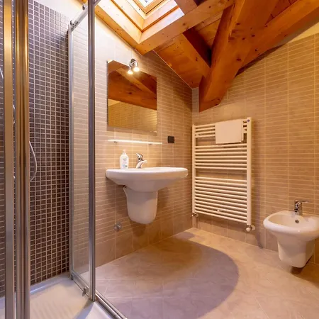 Tulipani 11 - Apartment