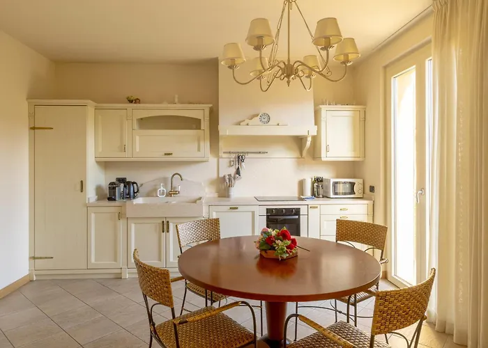 Apartment Tulipani 11 -